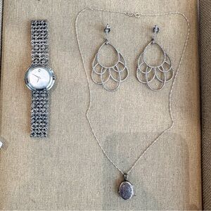 Beautiful Jewelry Bundle Fine Jewelry lot